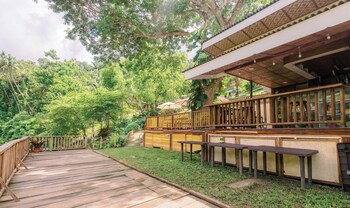 busai dream falls resort