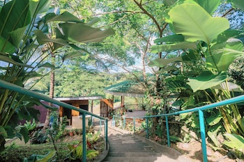 busai dream falls resort