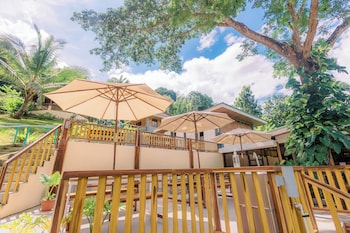 busai dream falls resort