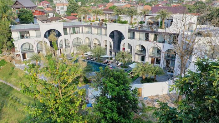 sunrise mountain view resort
