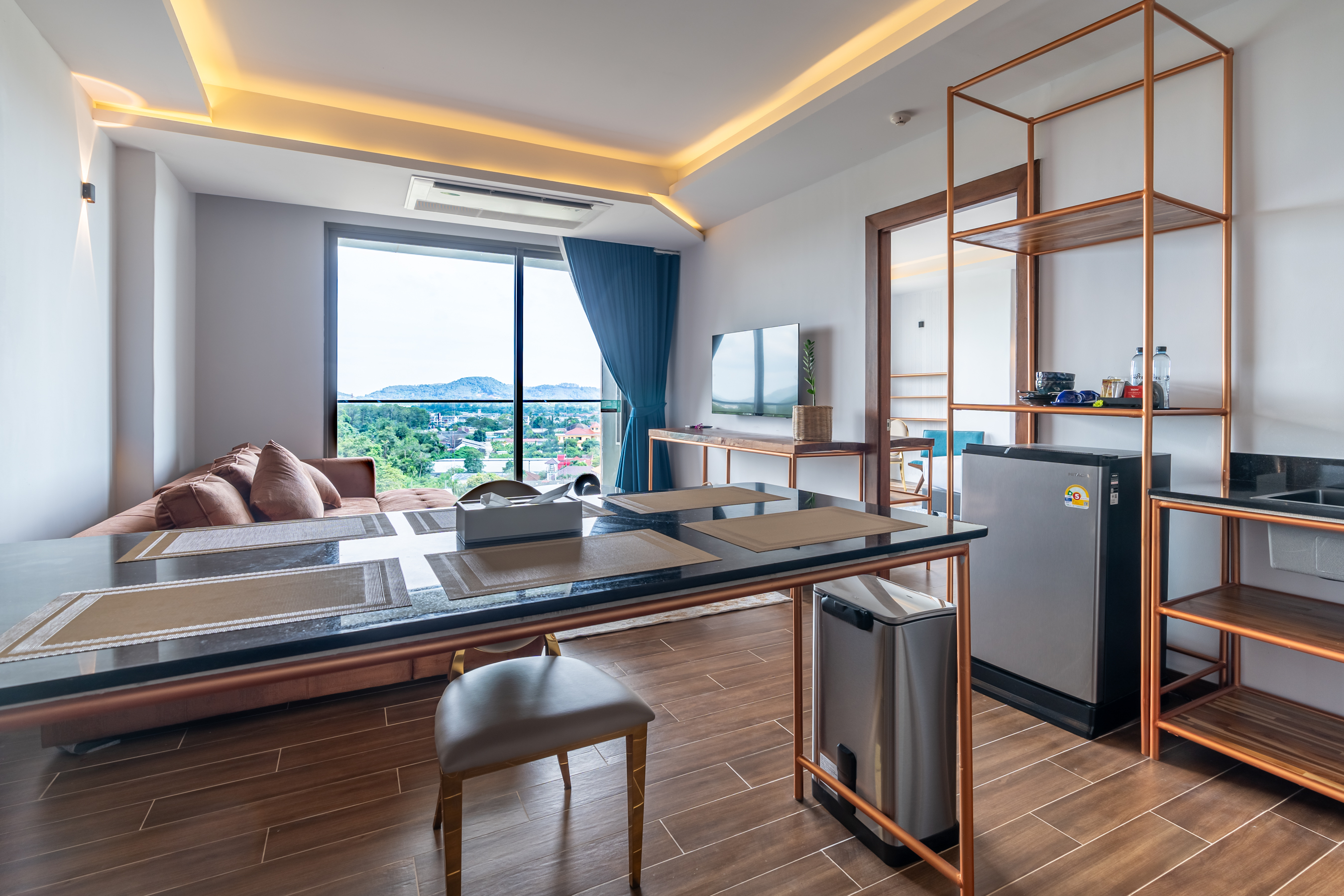 the blue mavi hotel