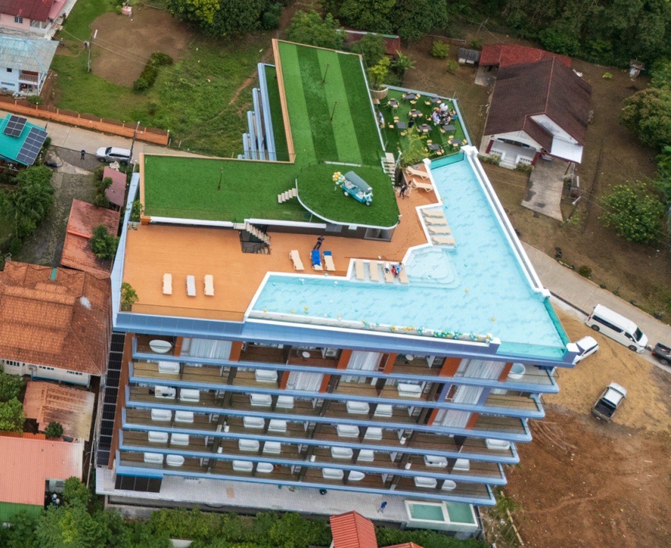 the blue mavi hotel