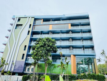 the blue mavi hotel