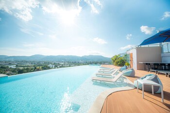 the blue mavi hotel