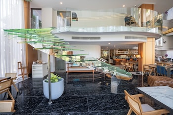 the blue mavi hotel