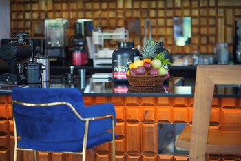 the blue mavi hotel