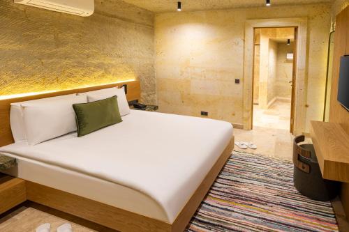 mare cappadocia adults only