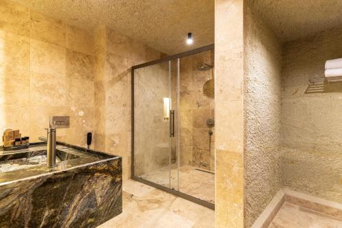 mare cappadocia adults only