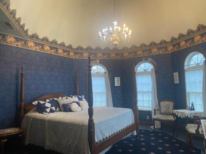 apple crest inn