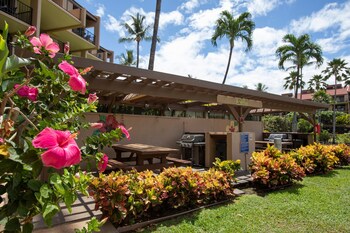 kamaole sands condos close to beach with parking