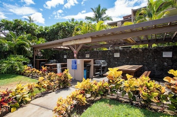 kamaole sands condos close to beach with parking