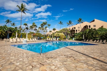 kamaole sands condos close to beach with parking