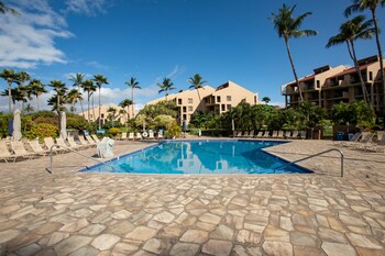 kamaole sands condos close to beach with parking