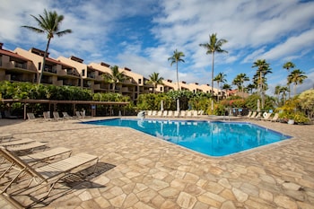 kamaole sands condos close to beach with parking