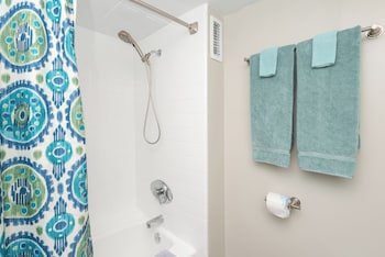 marine surf by tropical escapes realty
