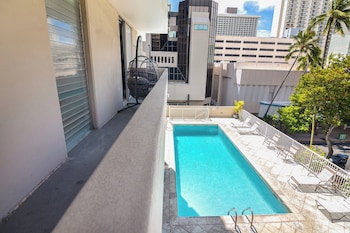 marine surf by tropical escapes realty