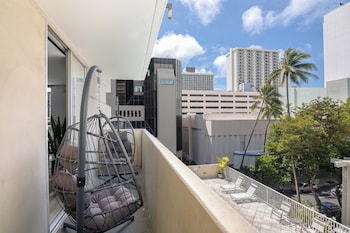 marine surf by tropical escapes realty