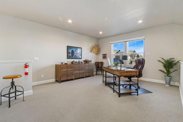 colorado modern retreat w king beds pickleball