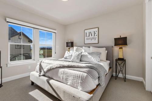 colorado modern retreat w king beds pickleball