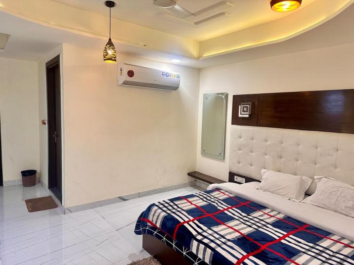 taj castle homestay