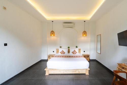 mahayana house