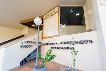 royal aloha by tropical escapes realty