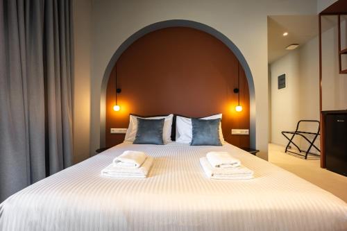 arches apartments