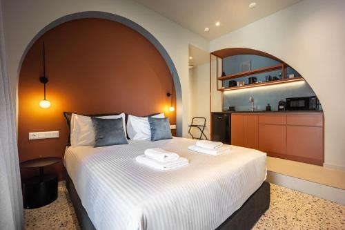 arches apartments