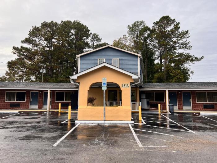 budget inn