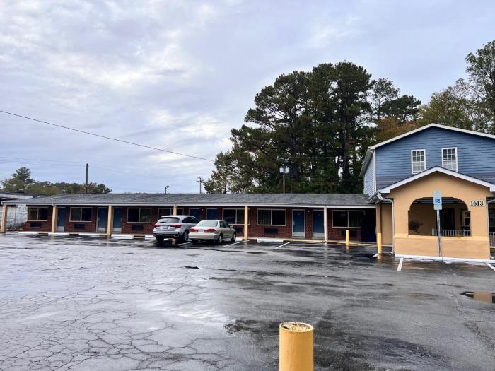 budget inn
