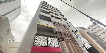 hotel winds asakusa capsule inn hostel