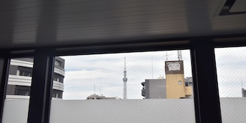 hotel winds asakusa capsule inn hostel