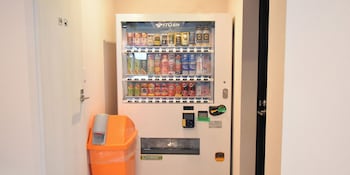 hotel winds asakusa capsule inn hostel