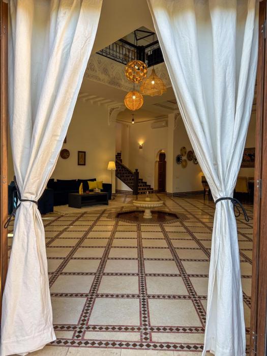 palais volteras