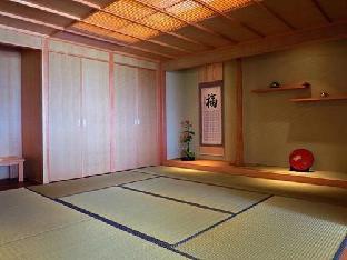 hyakunagaran