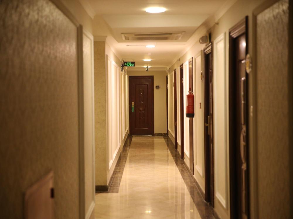 golden manafea hotel