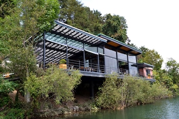 zirahuen forest and resort