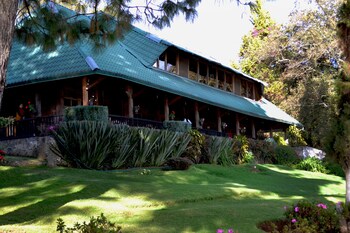 zirahuen forest and resort