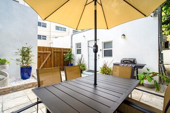 casa roselle 2 bedrooms