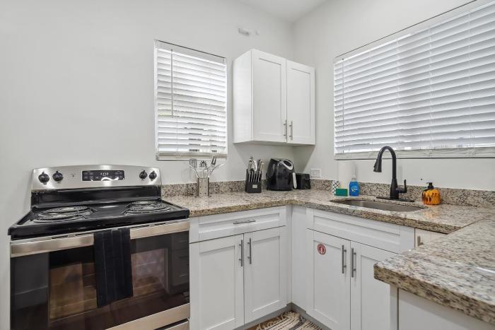 casa roselle 2 bedrooms