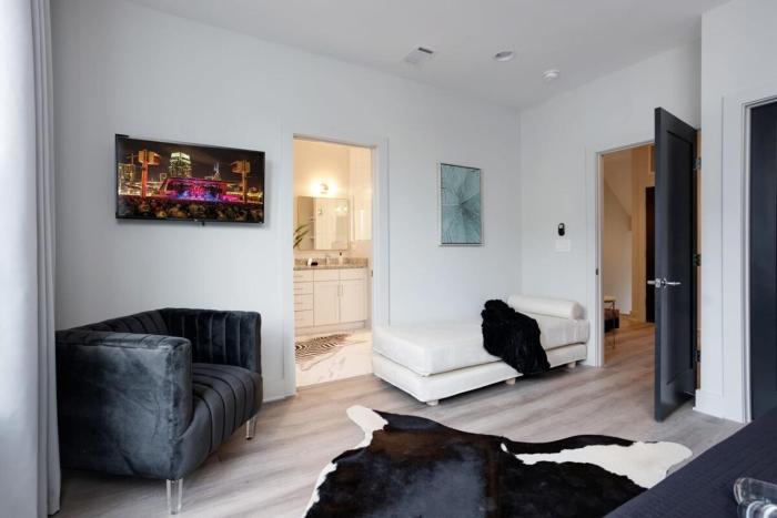 east nash double 26 beds booking fast