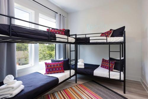 east nash double 26 beds booking fast