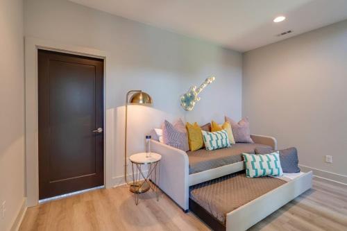 east nash double 26 beds booking fast