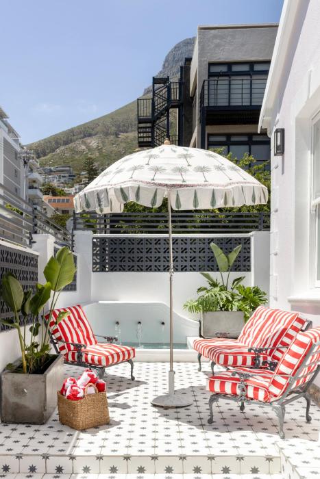 petit pineapple house villa and guesthouse
