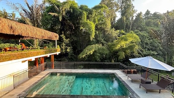 dur pekerisan retreat villa ubud