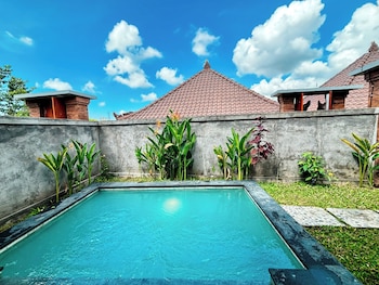 dur pekerisan retreat villa ubud