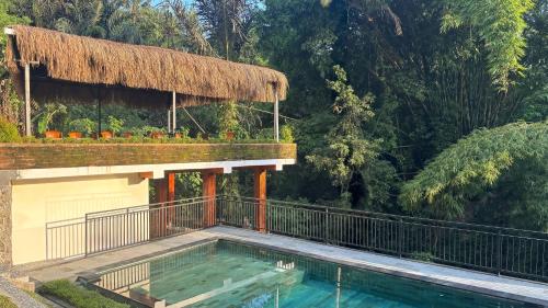 dur pekerisan retreat villa ubud