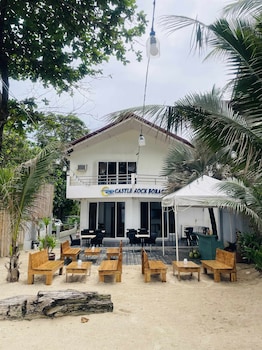 castle rock boracay