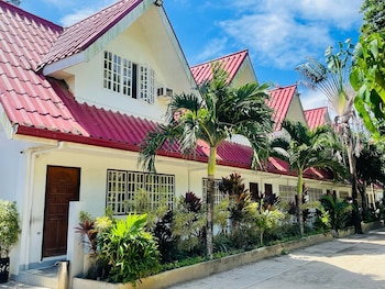 castle rock boracay