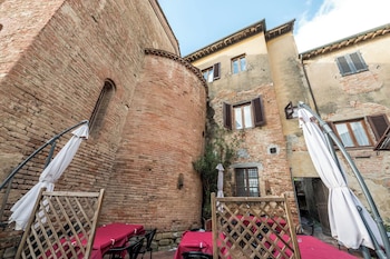 borgo antico residence
